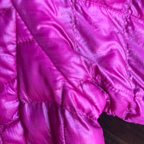 TNF Thermoball Women’s Pink XS - Picture 6 of 15